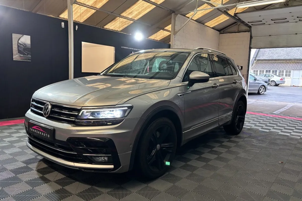 VOLKSWAGEN TIGUAN 2.0 TDI 190 DSG7 4Motion Carat Exclusive - Photo 7