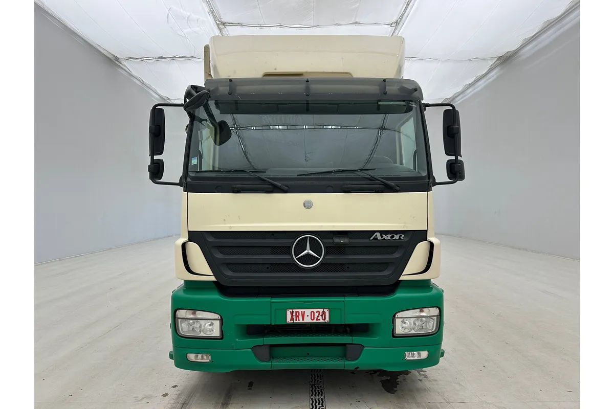Mercedes-Benz Axor 1829 - Photo 7