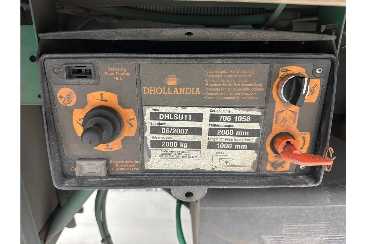 Mercedes-Benz Axor 1829 - Photo 9