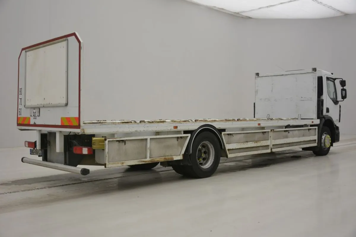 Renault Premium 270 DXi - damaged engine - Photo 2